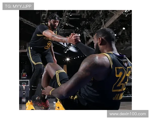 德米凯利斯犯下令人震惊的低级错误彻底毁掉了球队的胜利希望